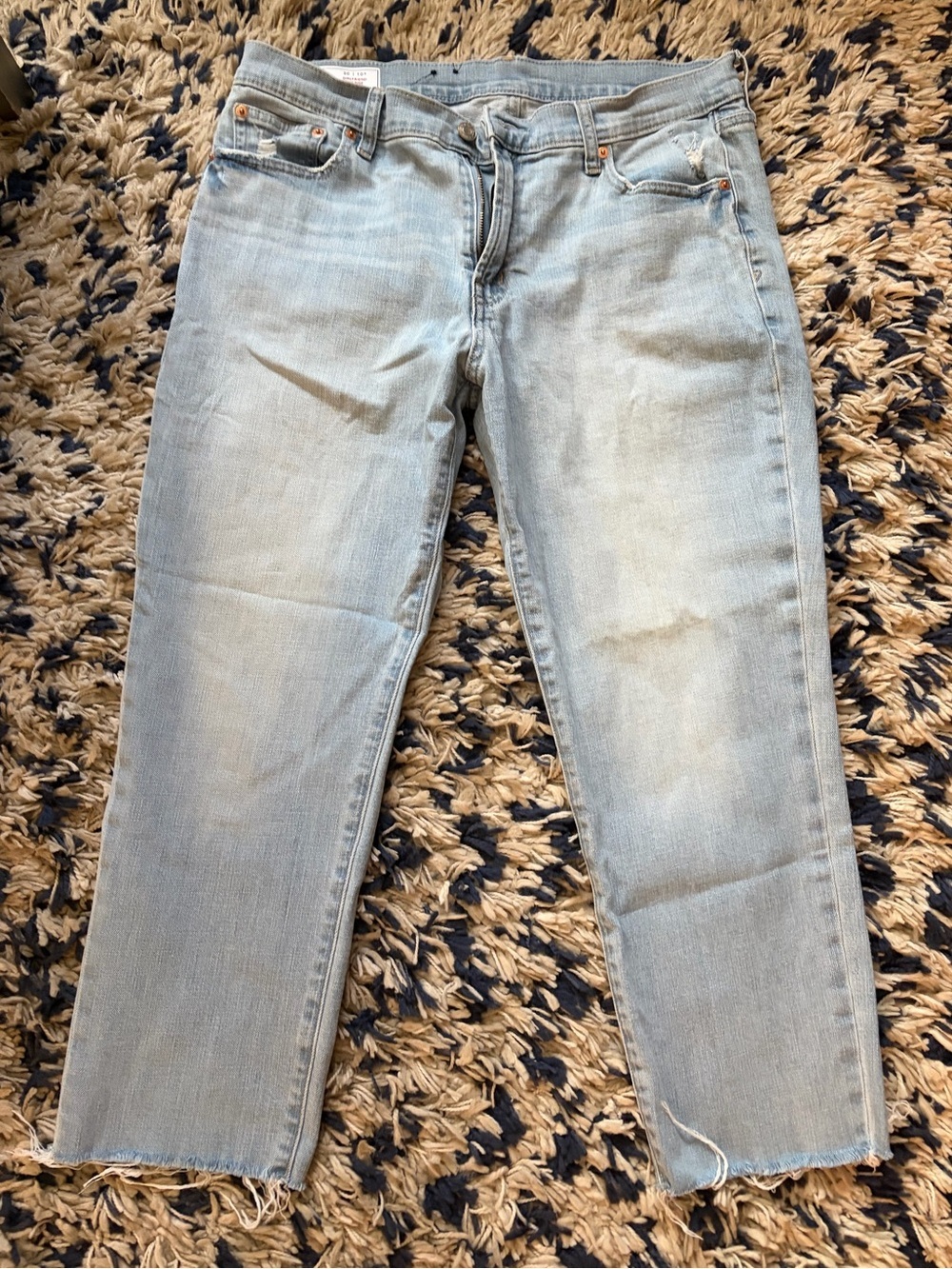 GAP girlfriend mid rise Light Blue Cropped Straight Jeans size 10/30